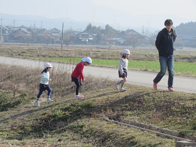 19022508.jpg