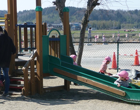 19032003.jpg