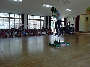 19101504.jpg