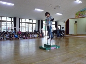 19101505.jpg