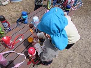 21042717.jpg