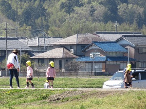 23041010.jpg