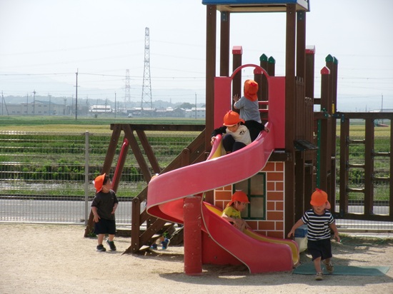 25052005.jpg
