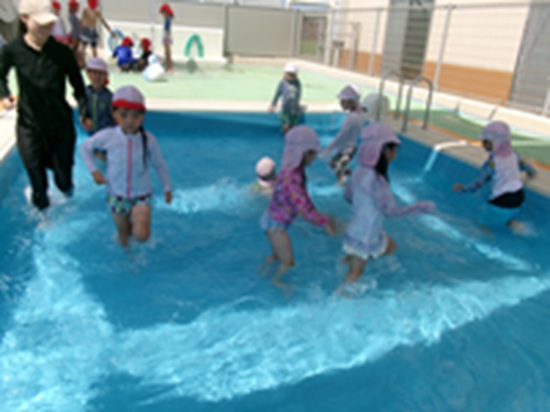 25072302.jpg